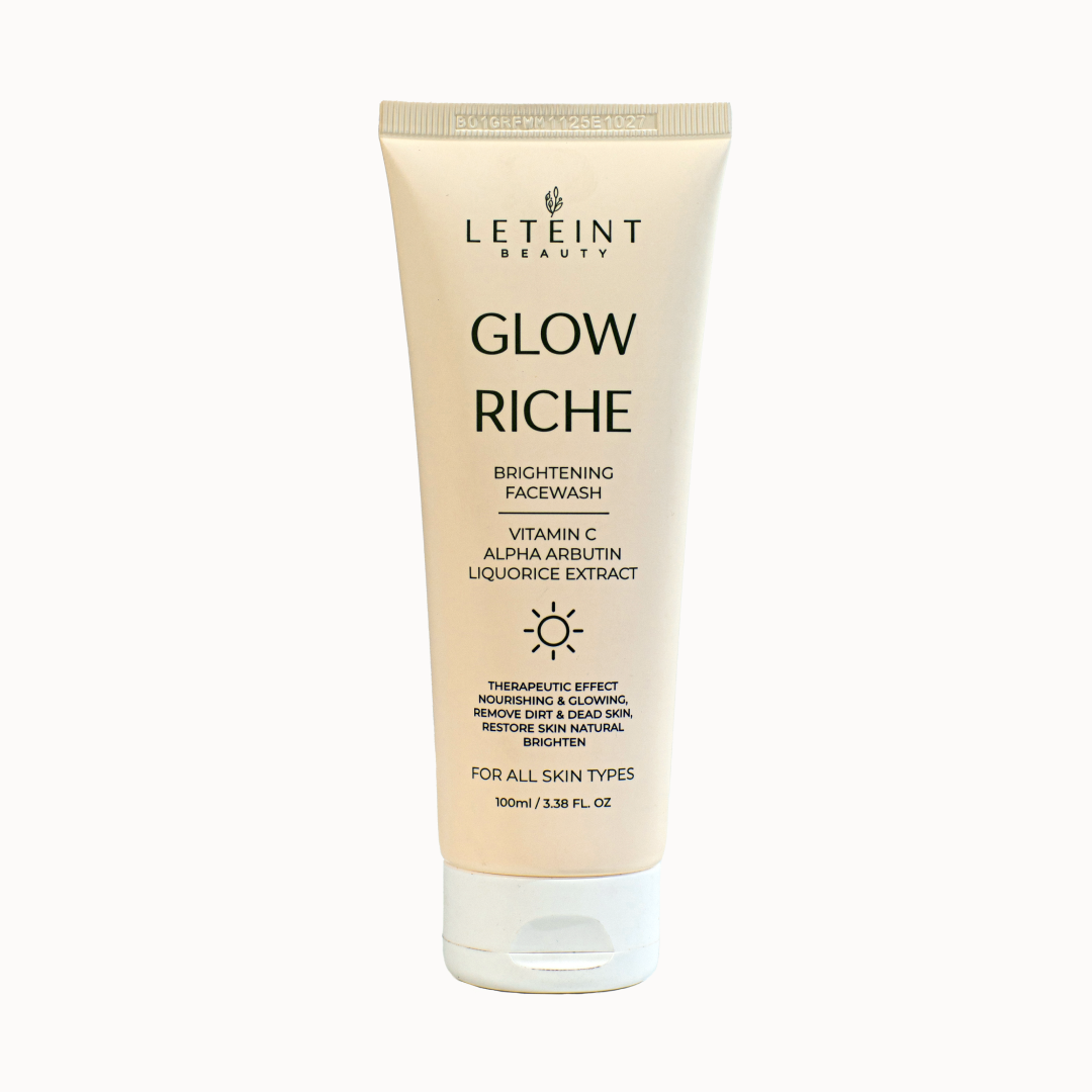 Glow Riche Brightening Facewash